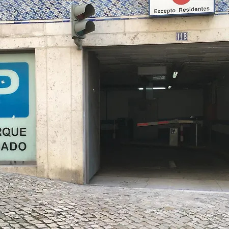 Charming In Chiado For 4 In Lejlighed