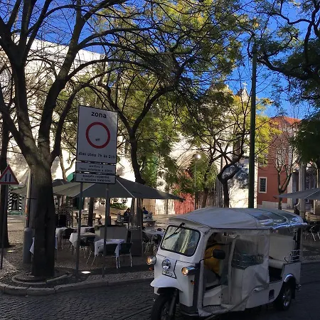 Charming In Chiado For 4 In
